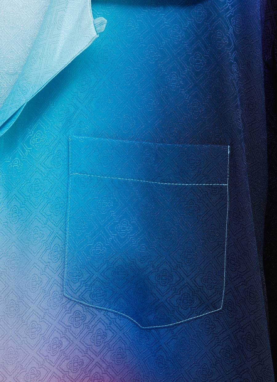 Camisa de seda con degradado