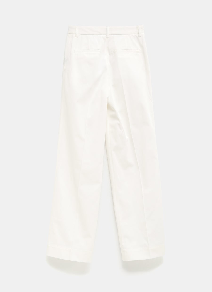 Pantalón con bolsillos