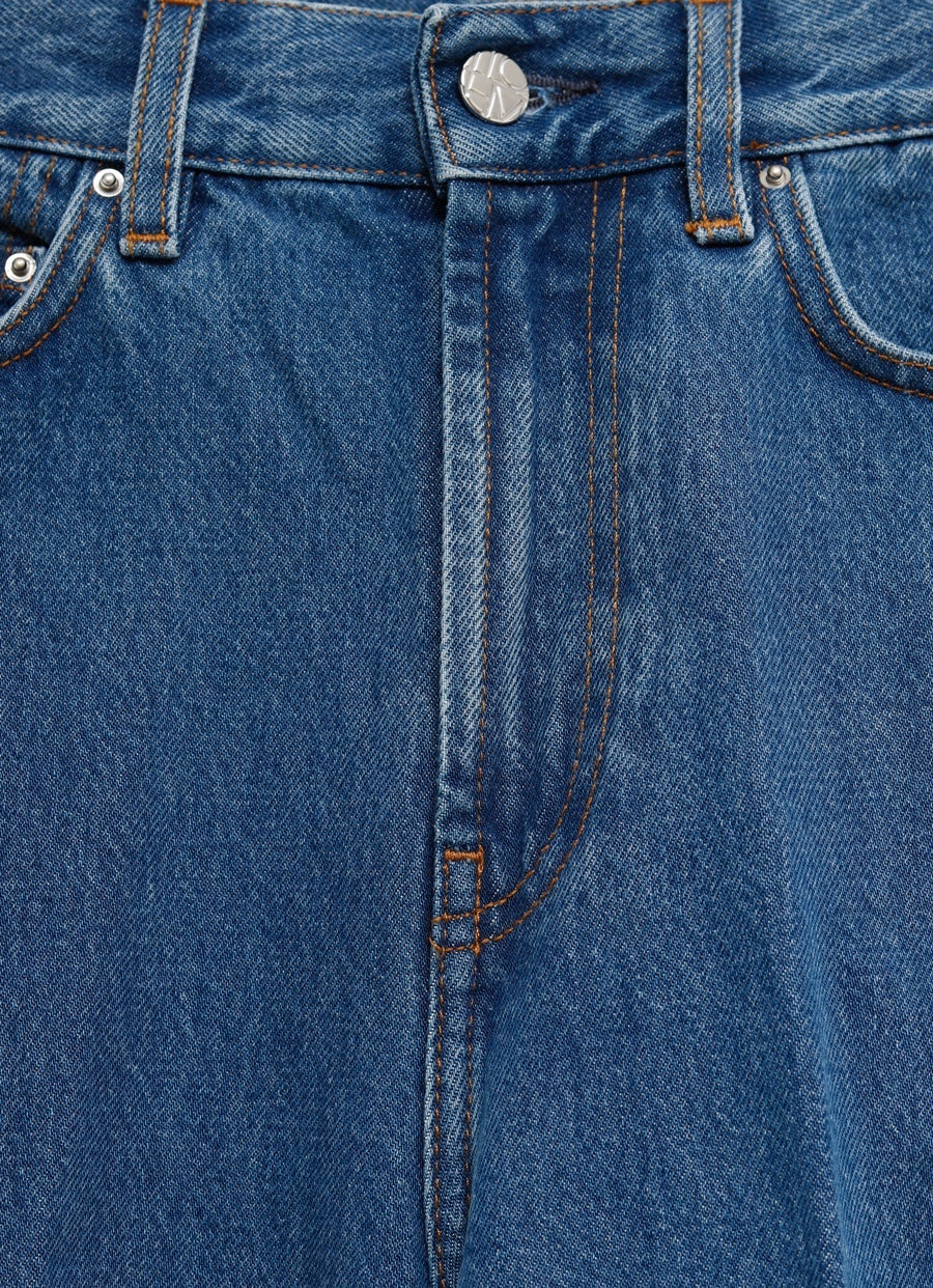 Pantalón vaquero ancho