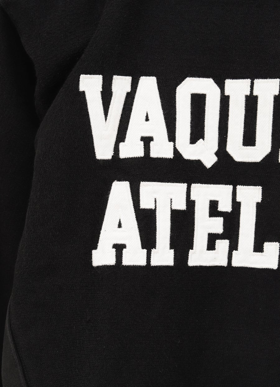 Sudadera con hombreras