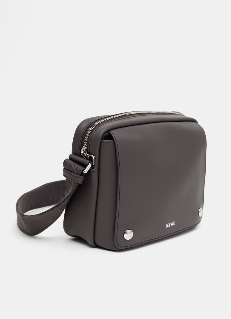 Bolso Pebble Messenger mediano para hombre