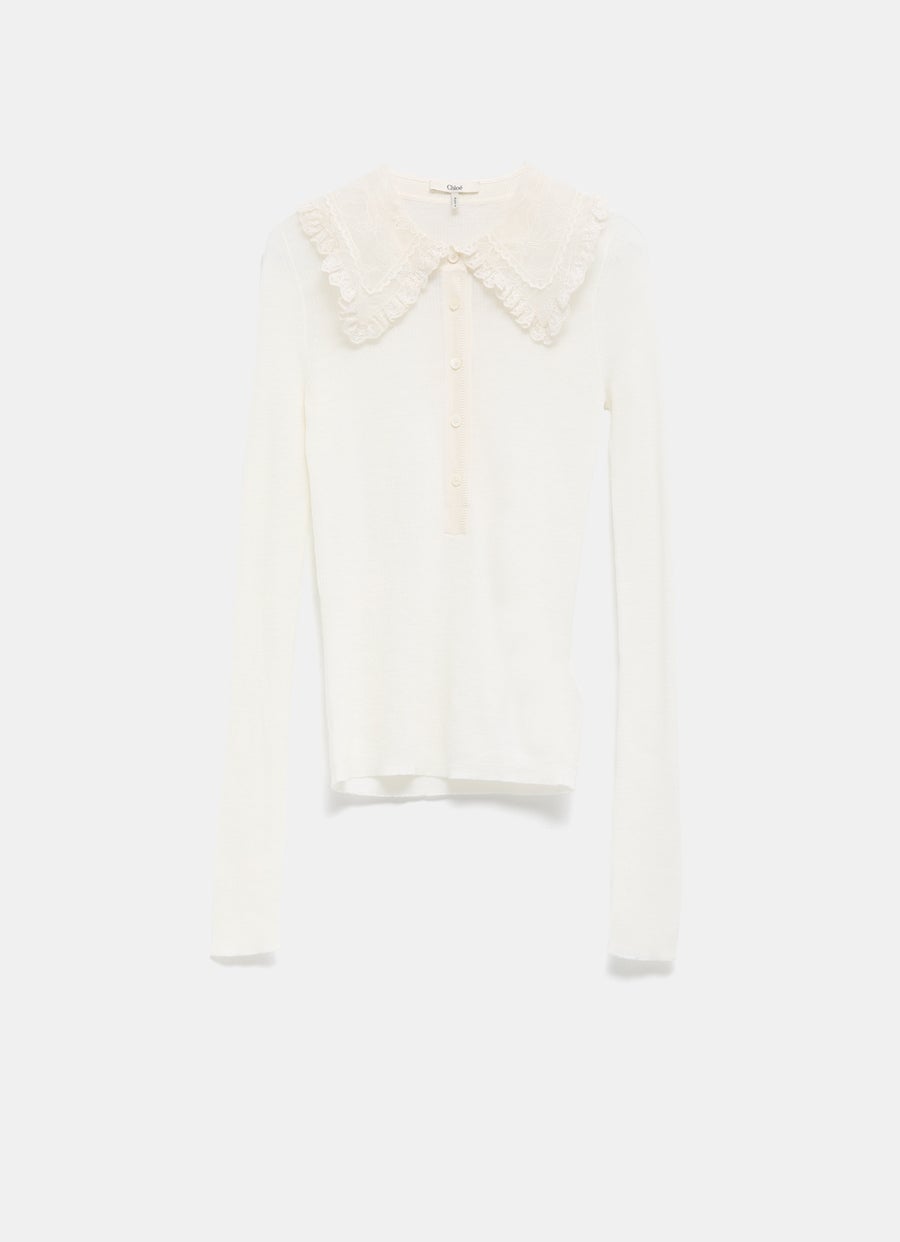 Top con cuello de encaje