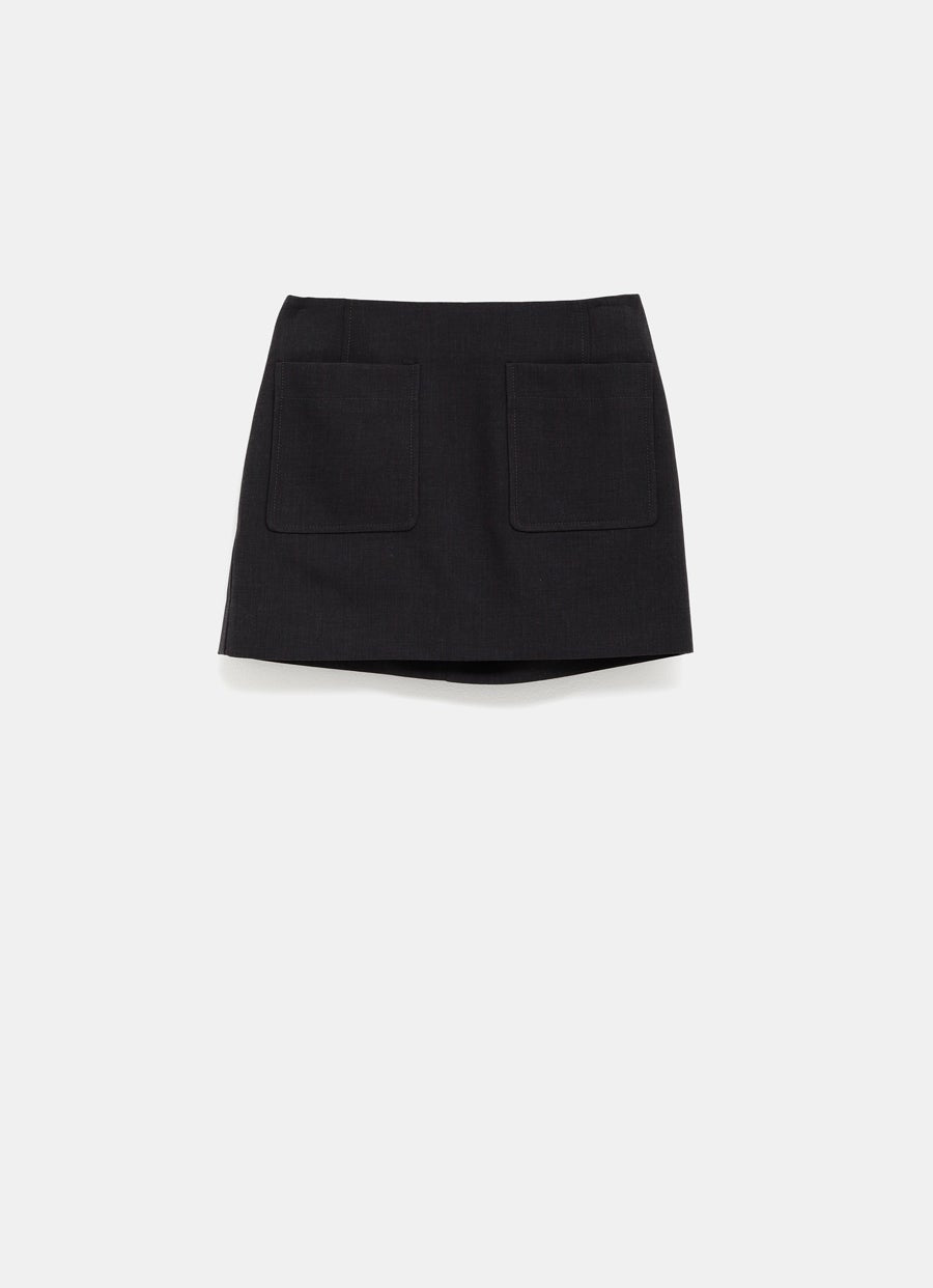 Minifalda con bolsillos