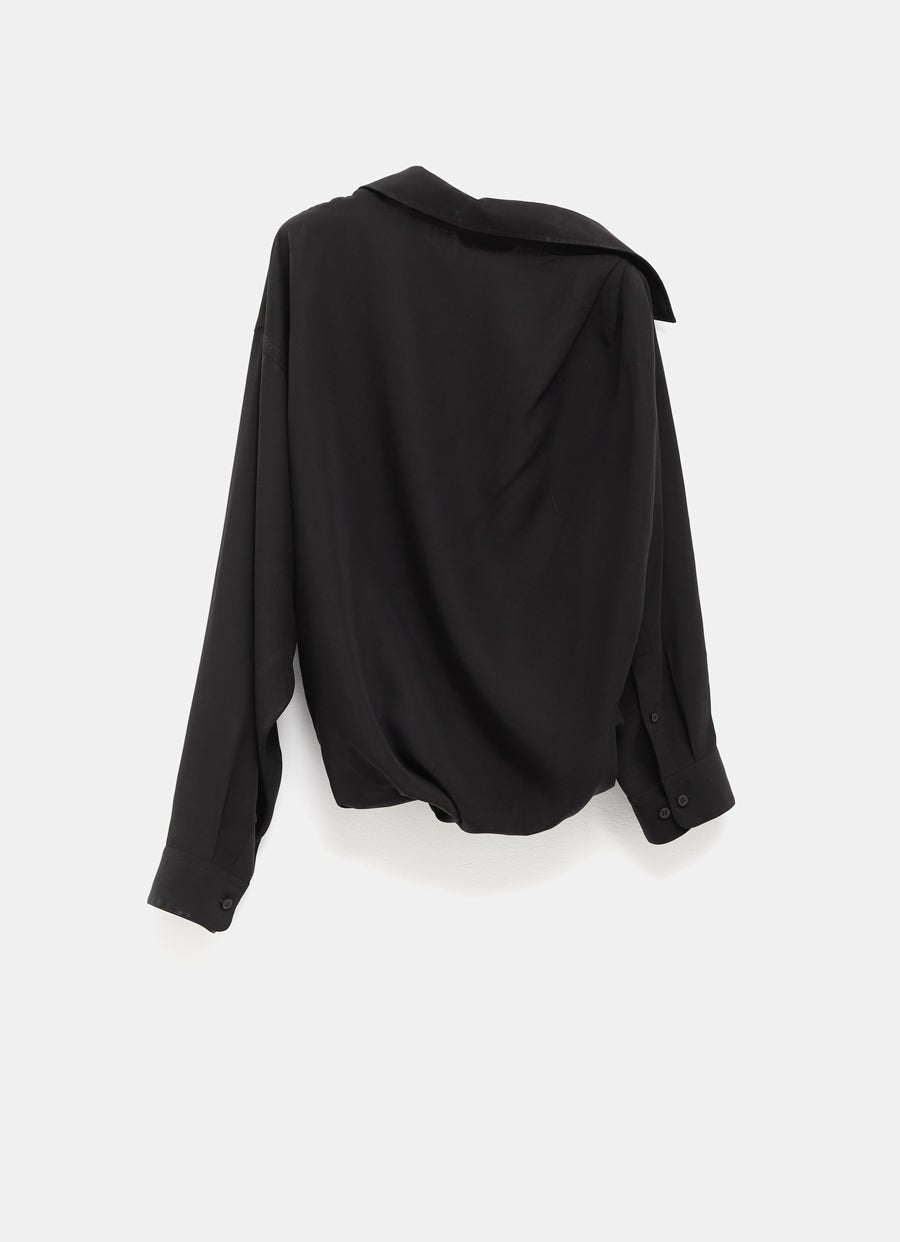 Camisa de un solo hombro