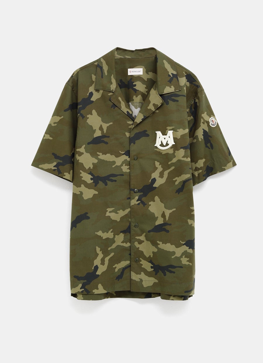 Camisa con estampado camo para hombre