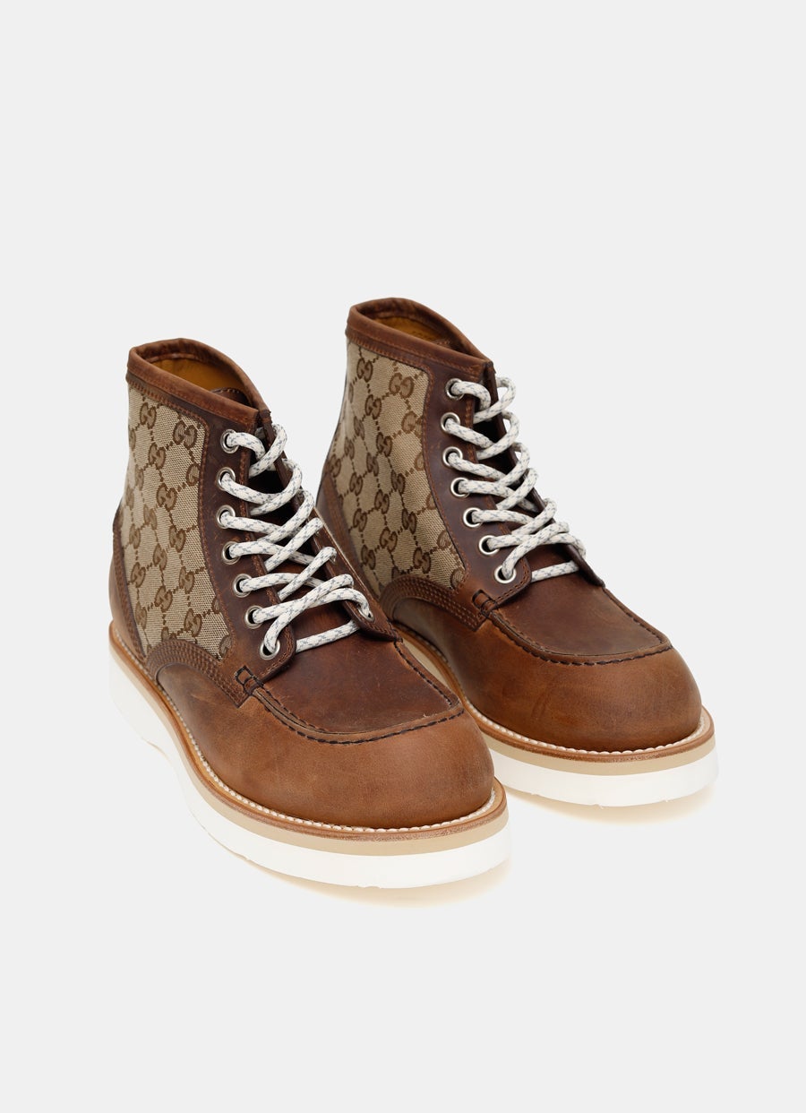 Botín con cordones para hombre