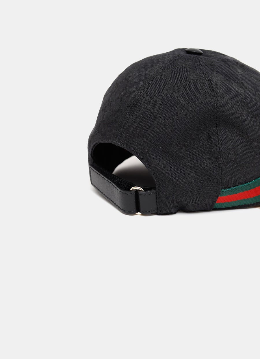 Gorra de béisbol con detalle de tribanda