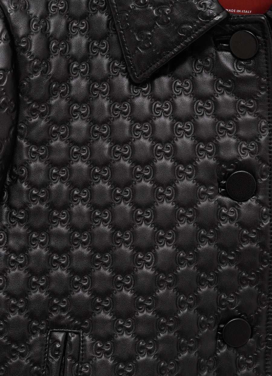 Chaqueta de piel con GG en relieve