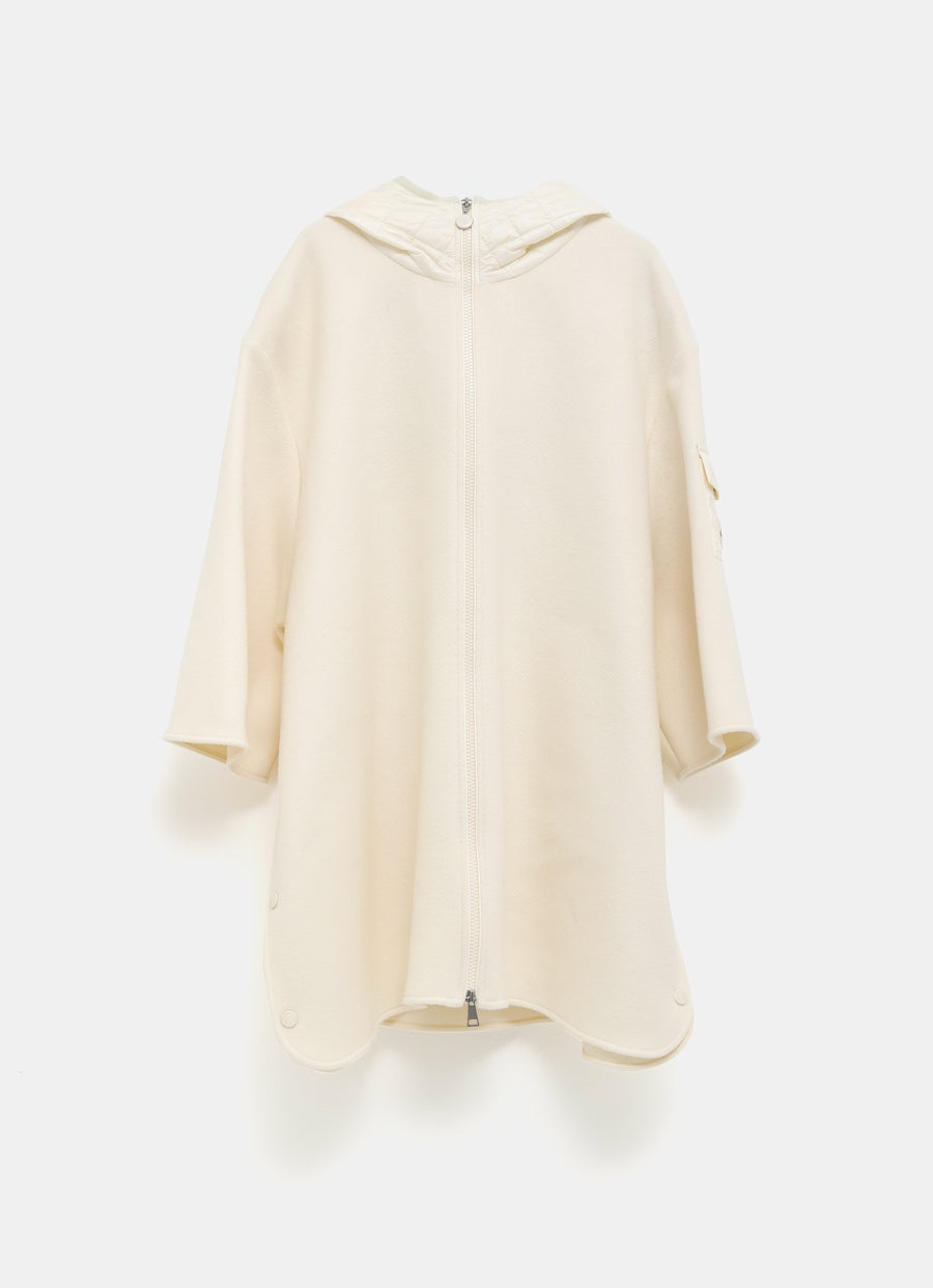 Capa con capucha para mujer