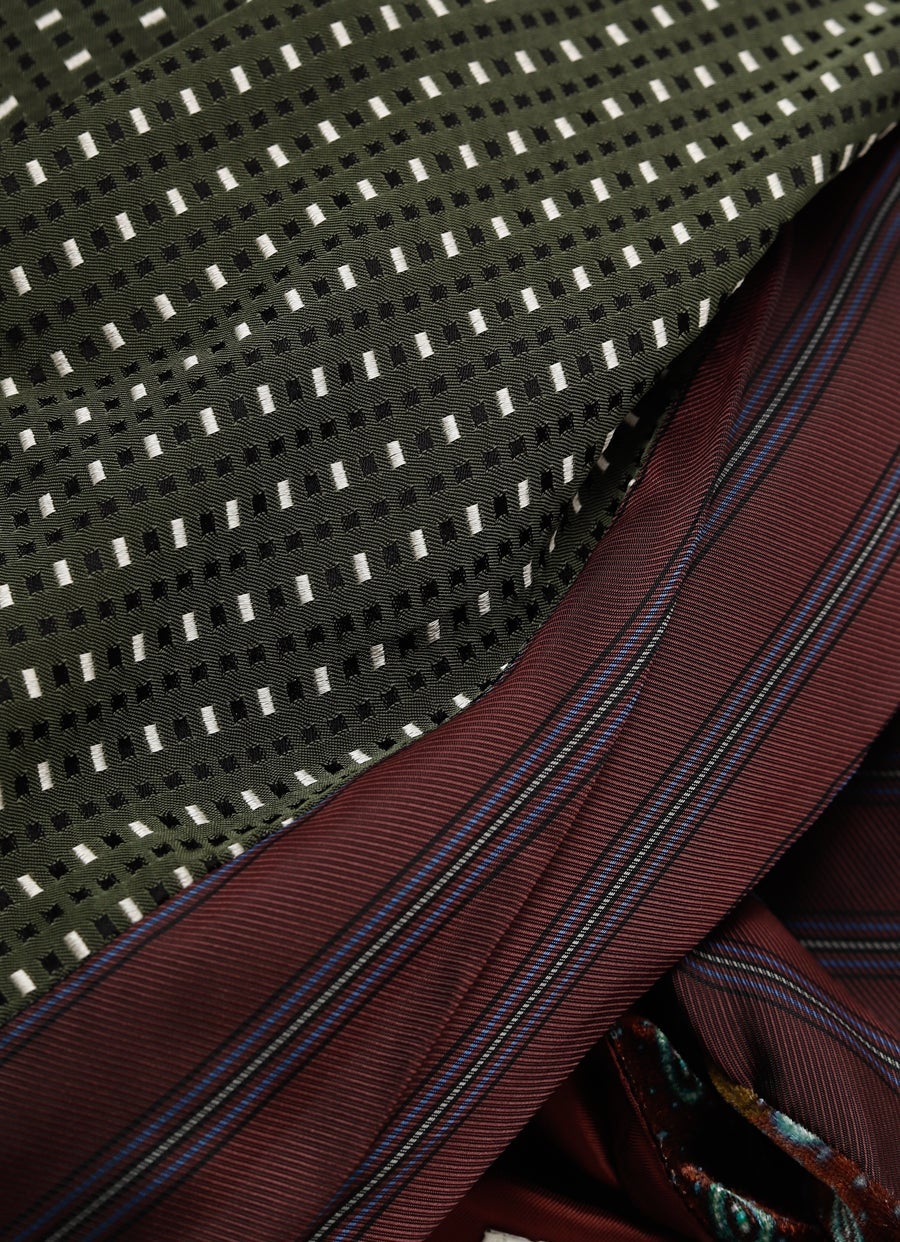 Top cruzado de satén