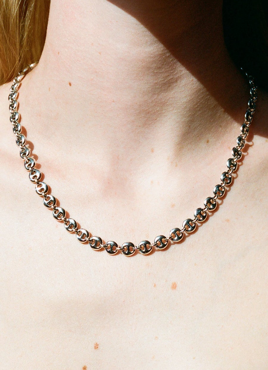 Collar de eslabones circulares pequeños