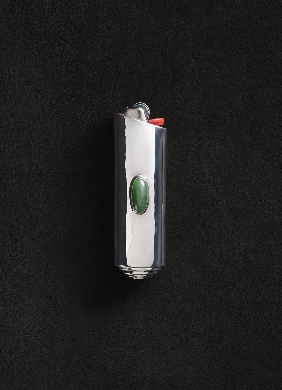 Funda de mechero Cyclops con detalle de jade