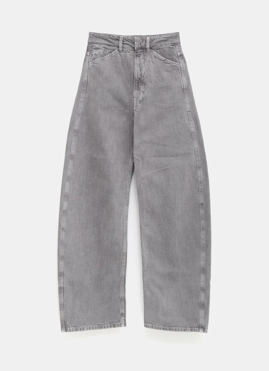 Pantalón de tiro alto con curvas