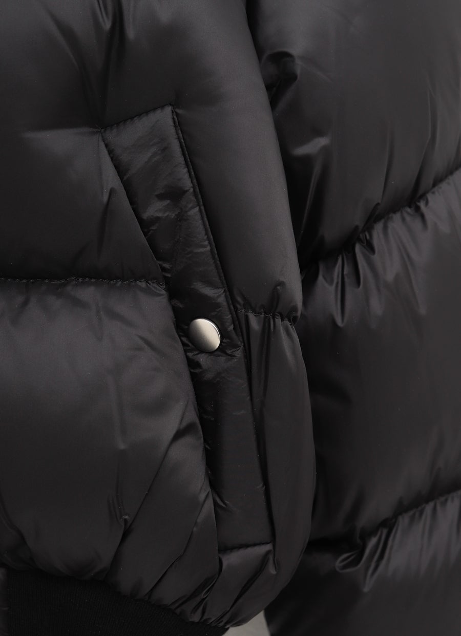 Plumífero con capucha