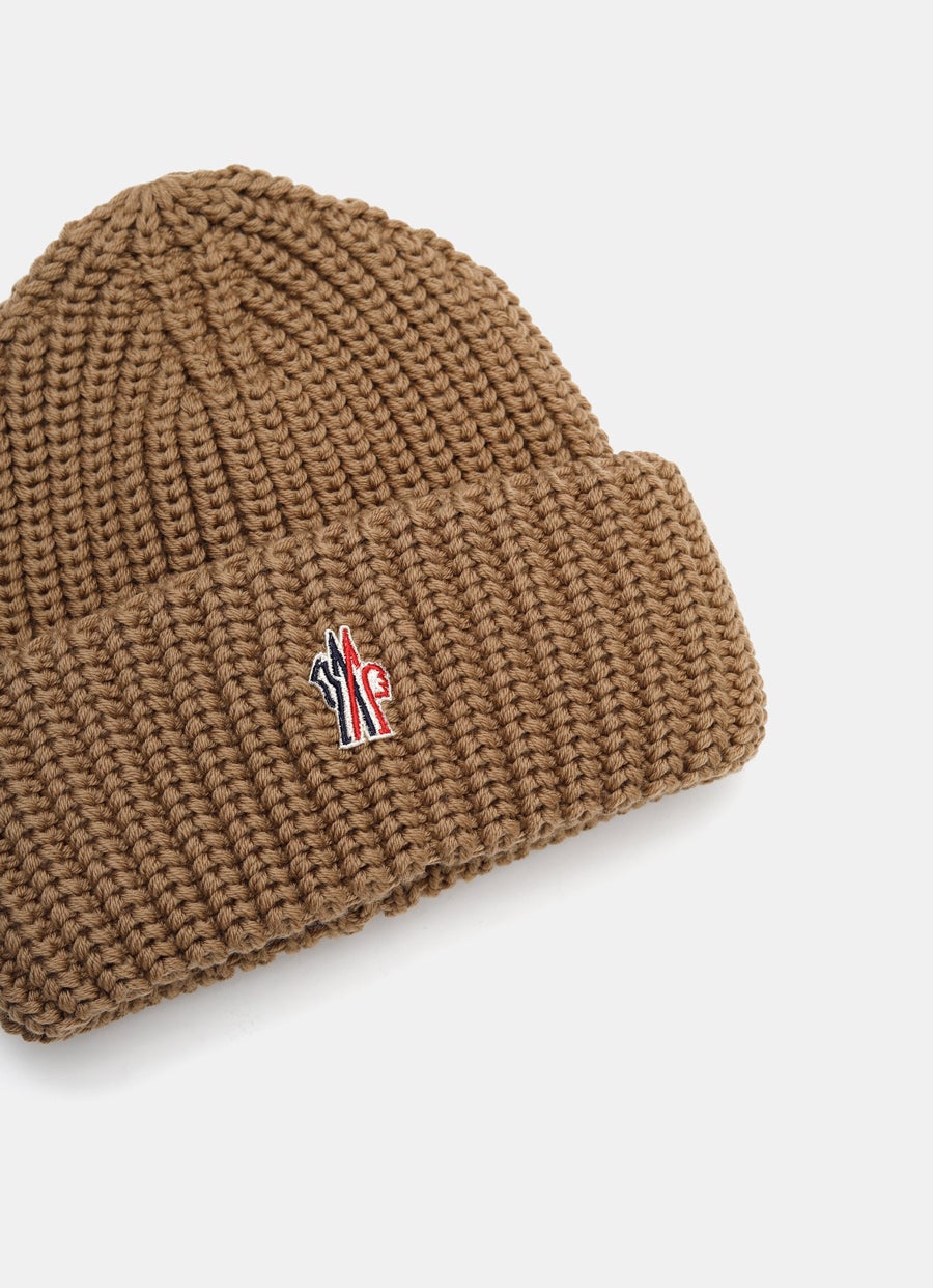 Gorro con logo para hombre