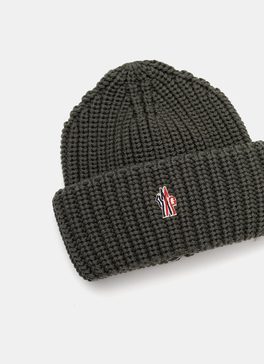 Gorro con logo para hombre