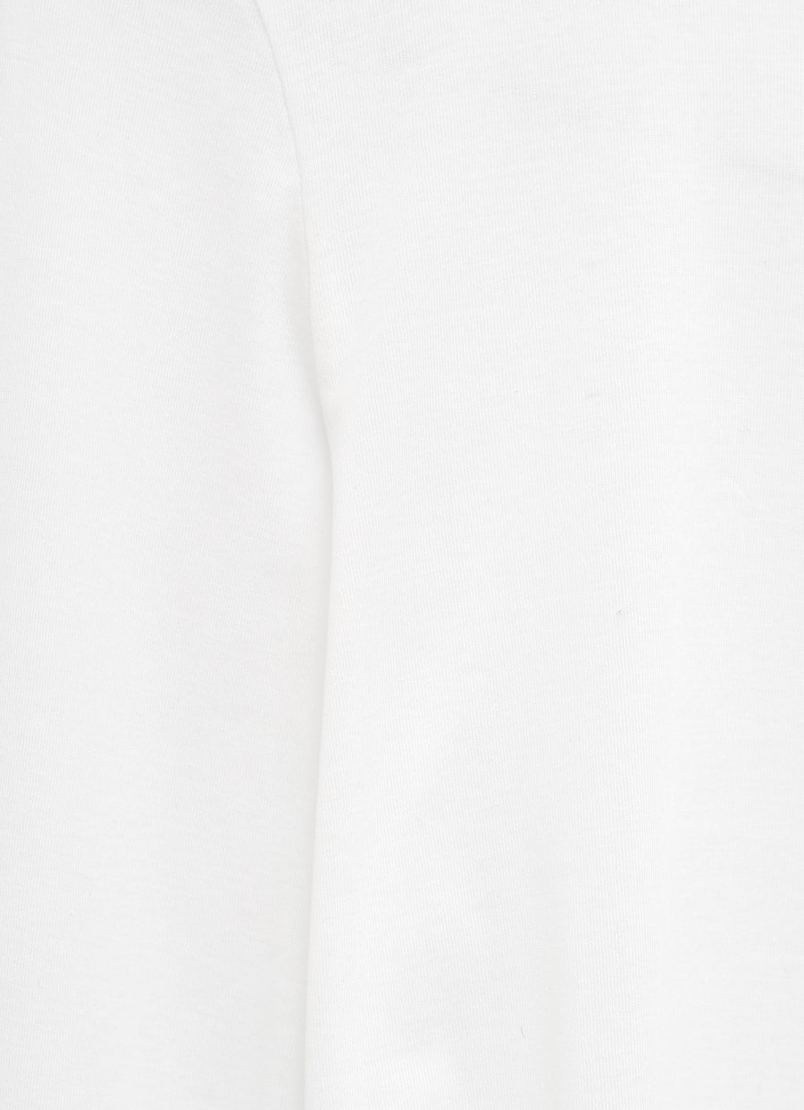 Camiseta de cuello alto Dinah