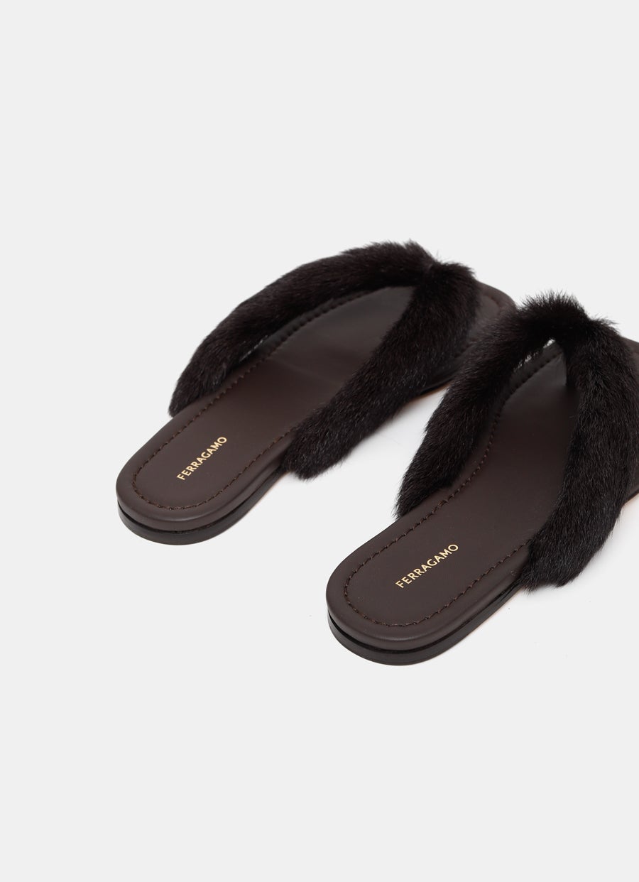 Sandalias con detalle de pelo