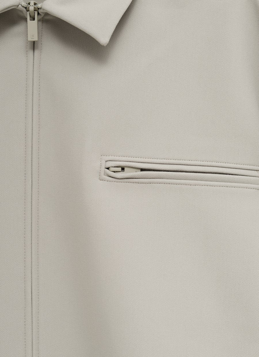 Chaqueta con cremallera