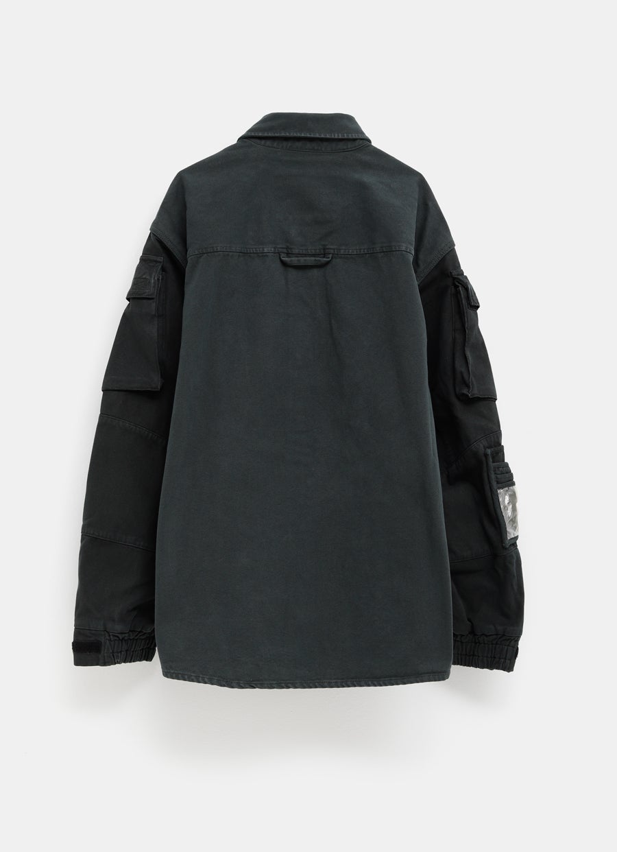 Sobrecamisa con bolsillos en las mangas