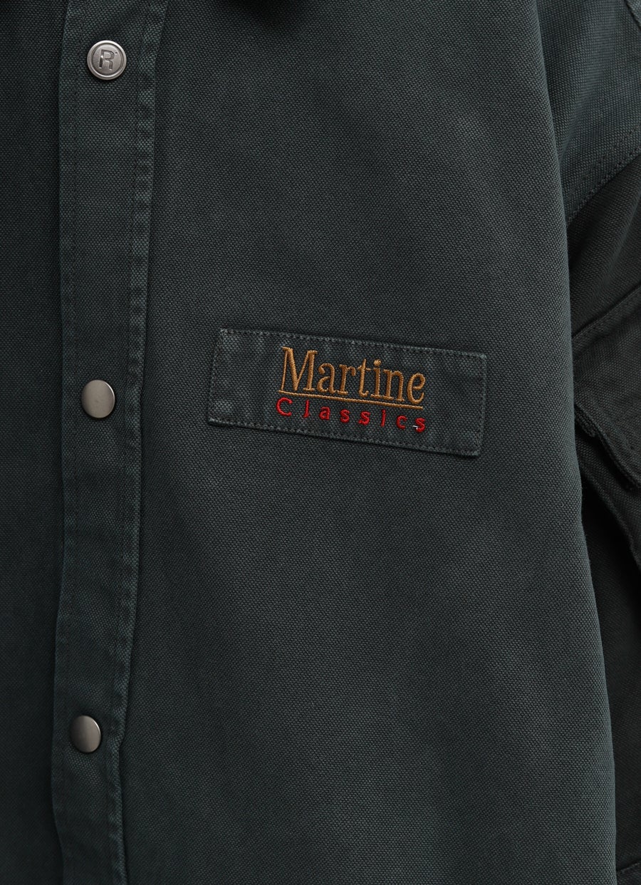 Sobrecamisa con bolsillos en las mangas