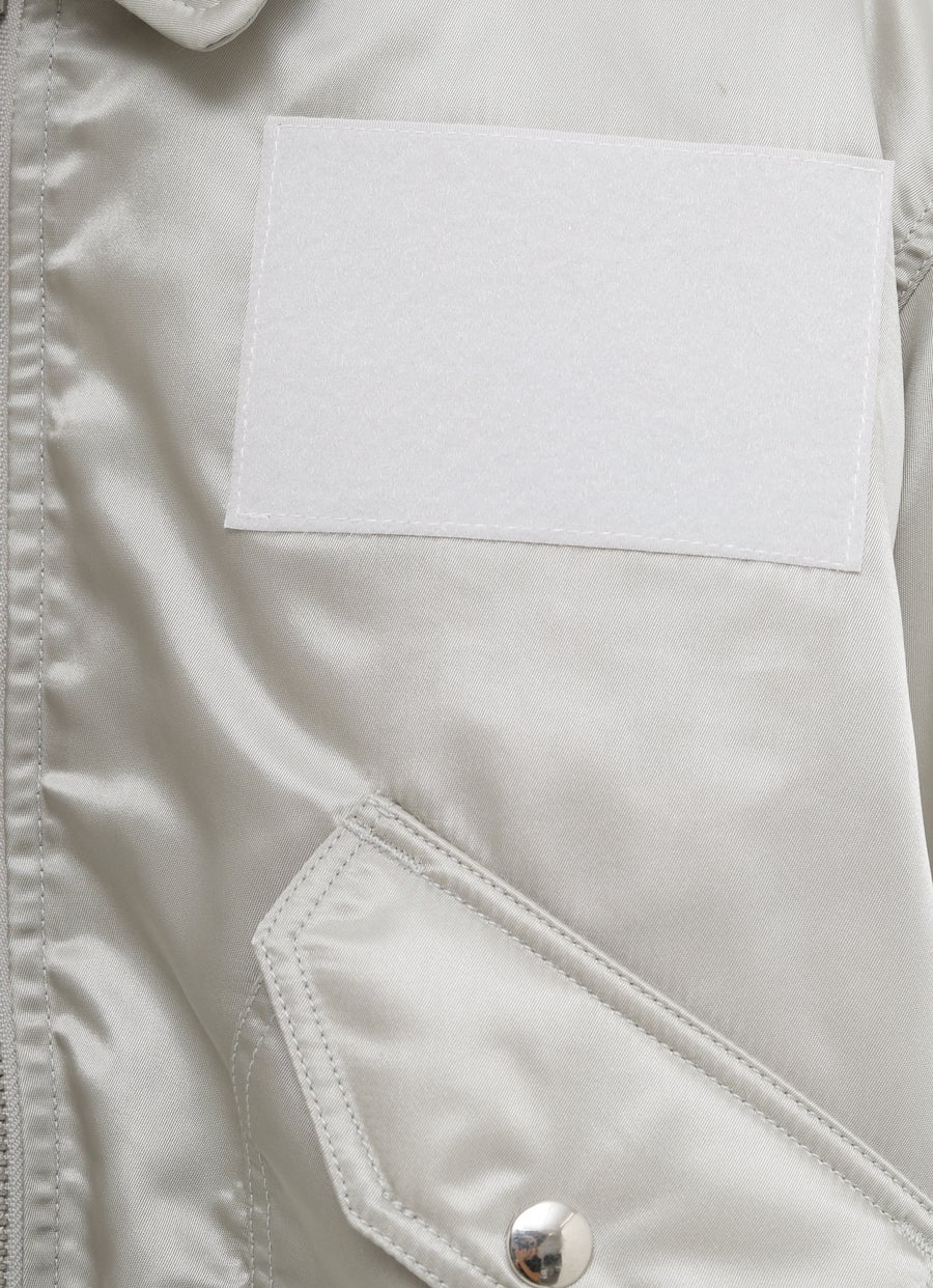 Chaqueta con cremallera