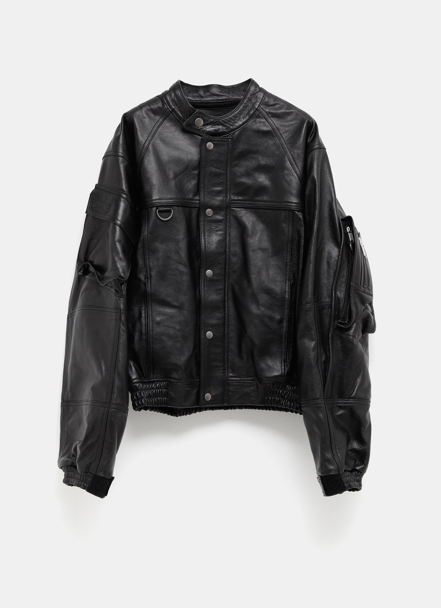 Chaqueta de cuero con riñonera