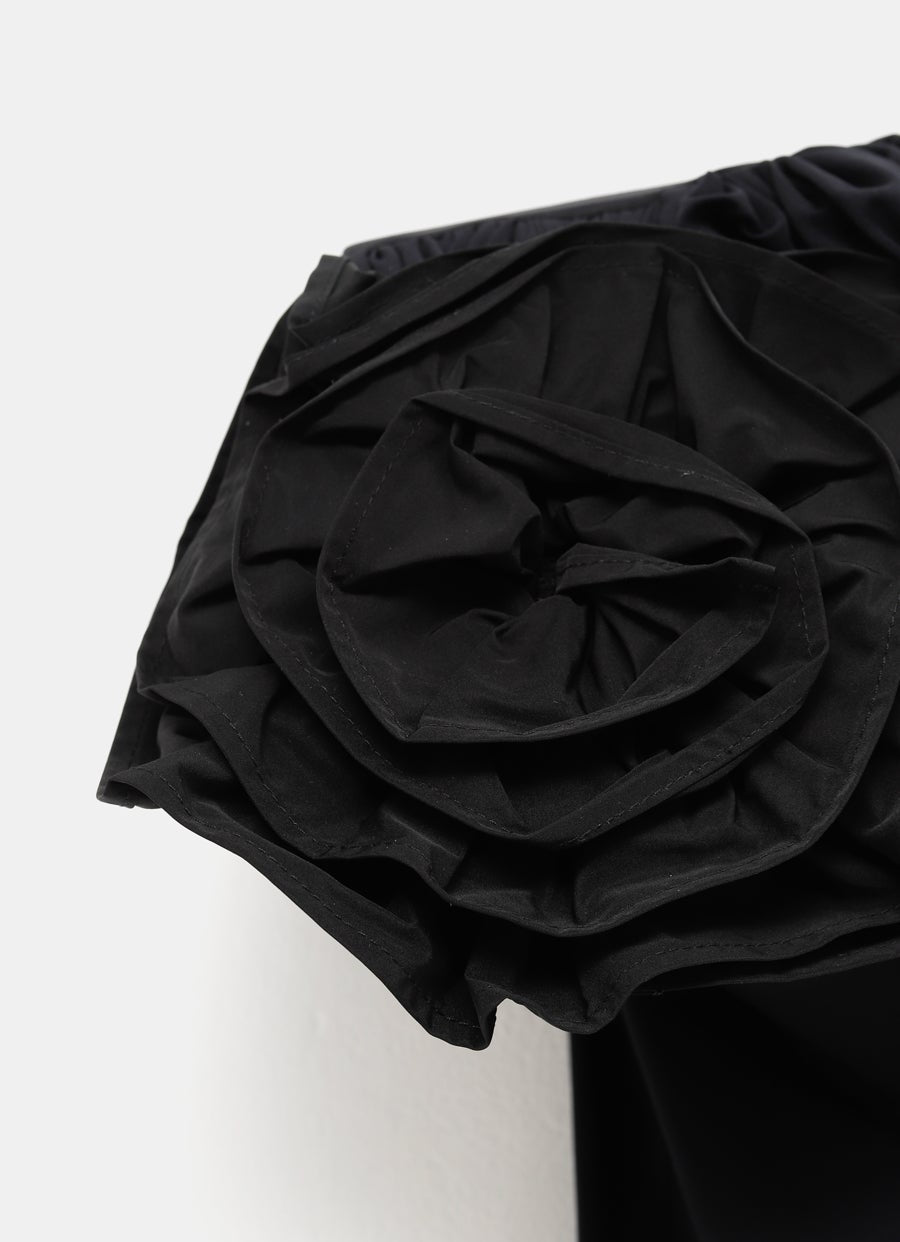 Body drapeado con hombreras