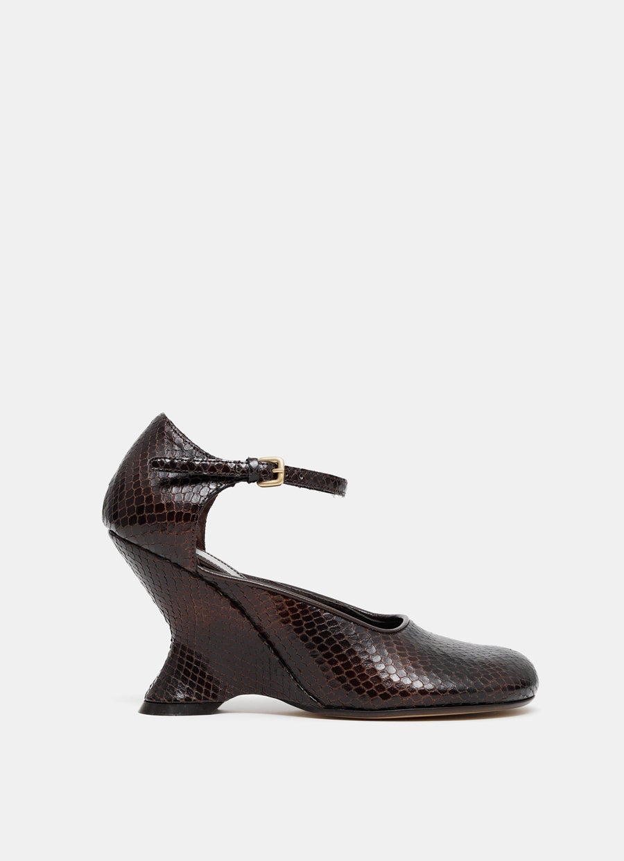 Zapatos de piel con cuña