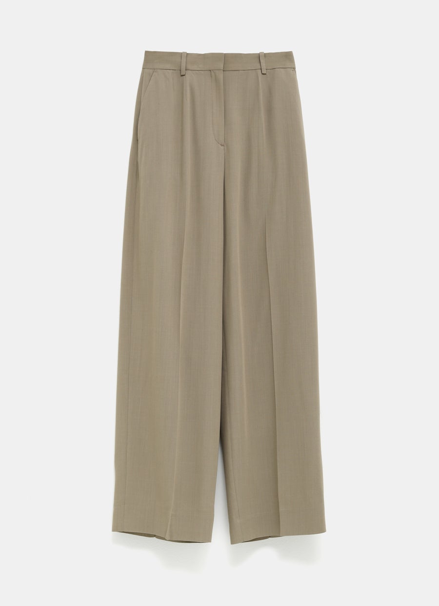 Pantalones anchos fluidos