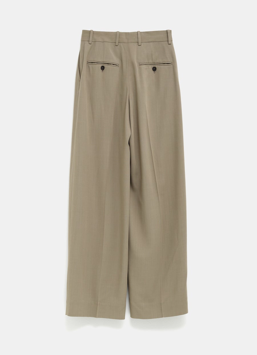 Pantalones anchos fluidos