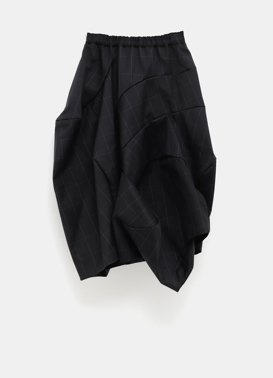 Falda de corte abultado