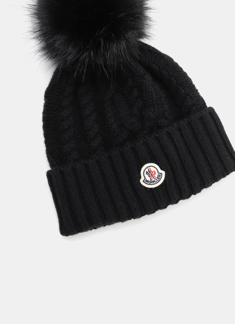 Gorro de lana con pompón para mujer