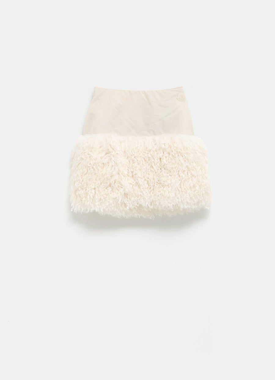 Falda con ribete de peluche para mujer