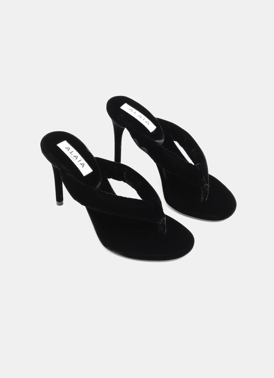 Mules de dedo con tacón