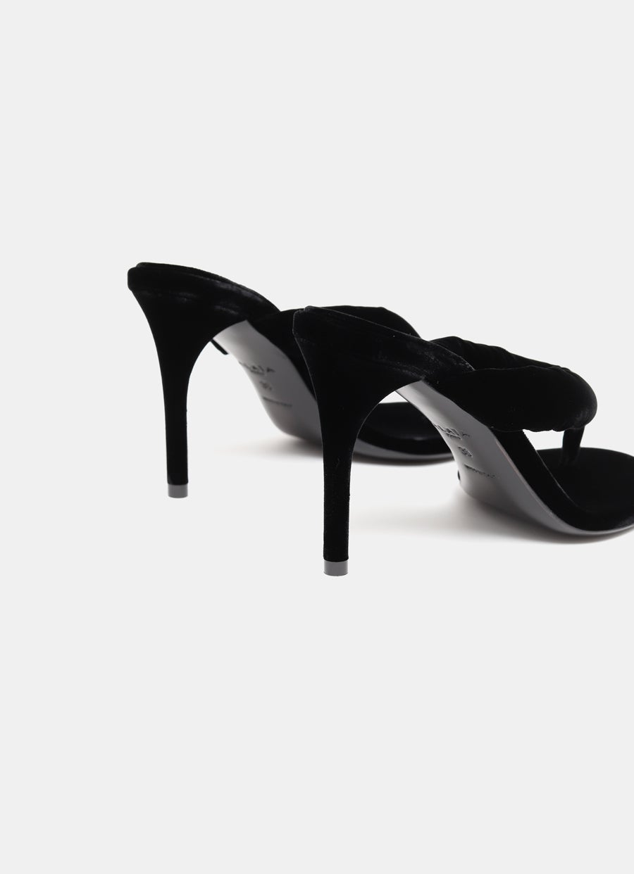 Mules de dedo con tacón