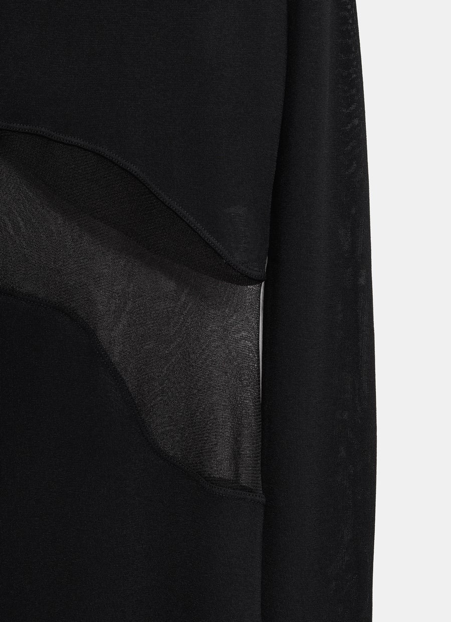 Vestido con paneles transparentes