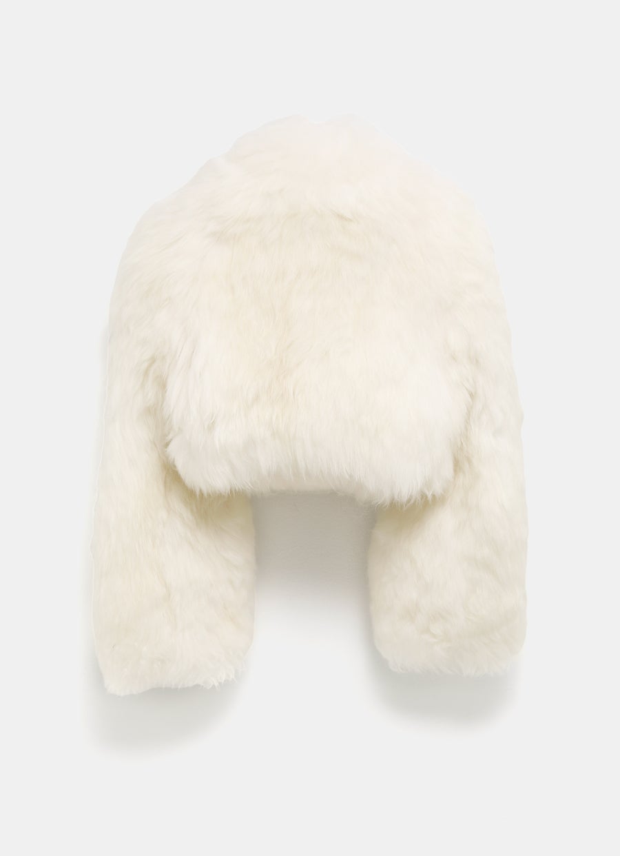 Chaqueta corta de pelo de cordero