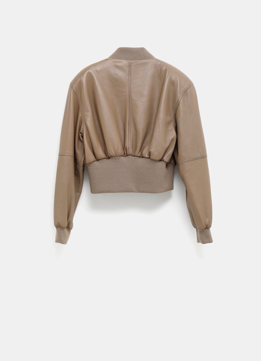 Chaqueta cropped de cuero