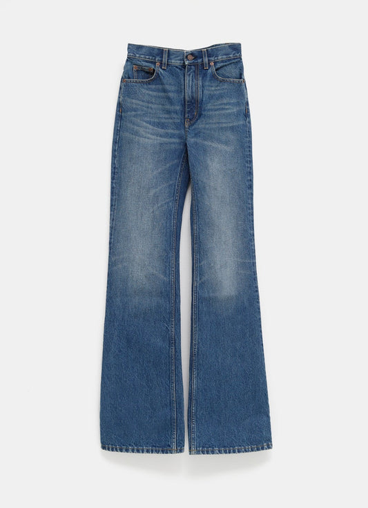 Vaqueros acampanados