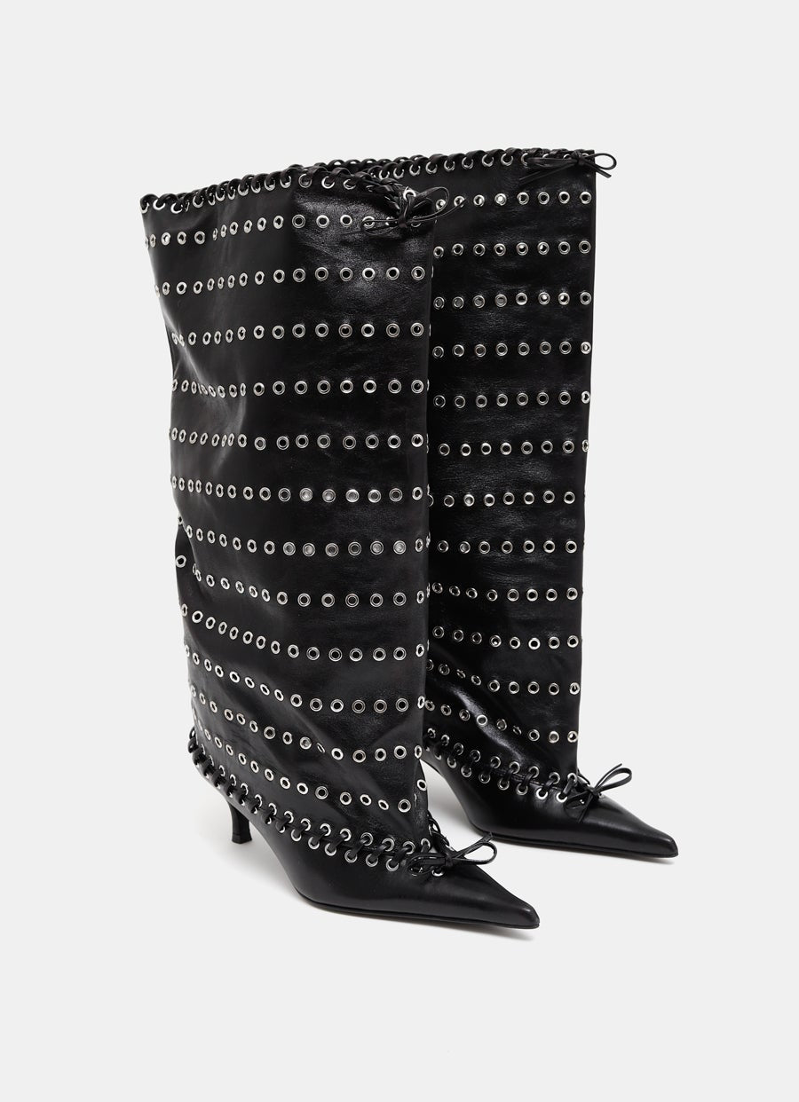 Bota level con ojales de metal