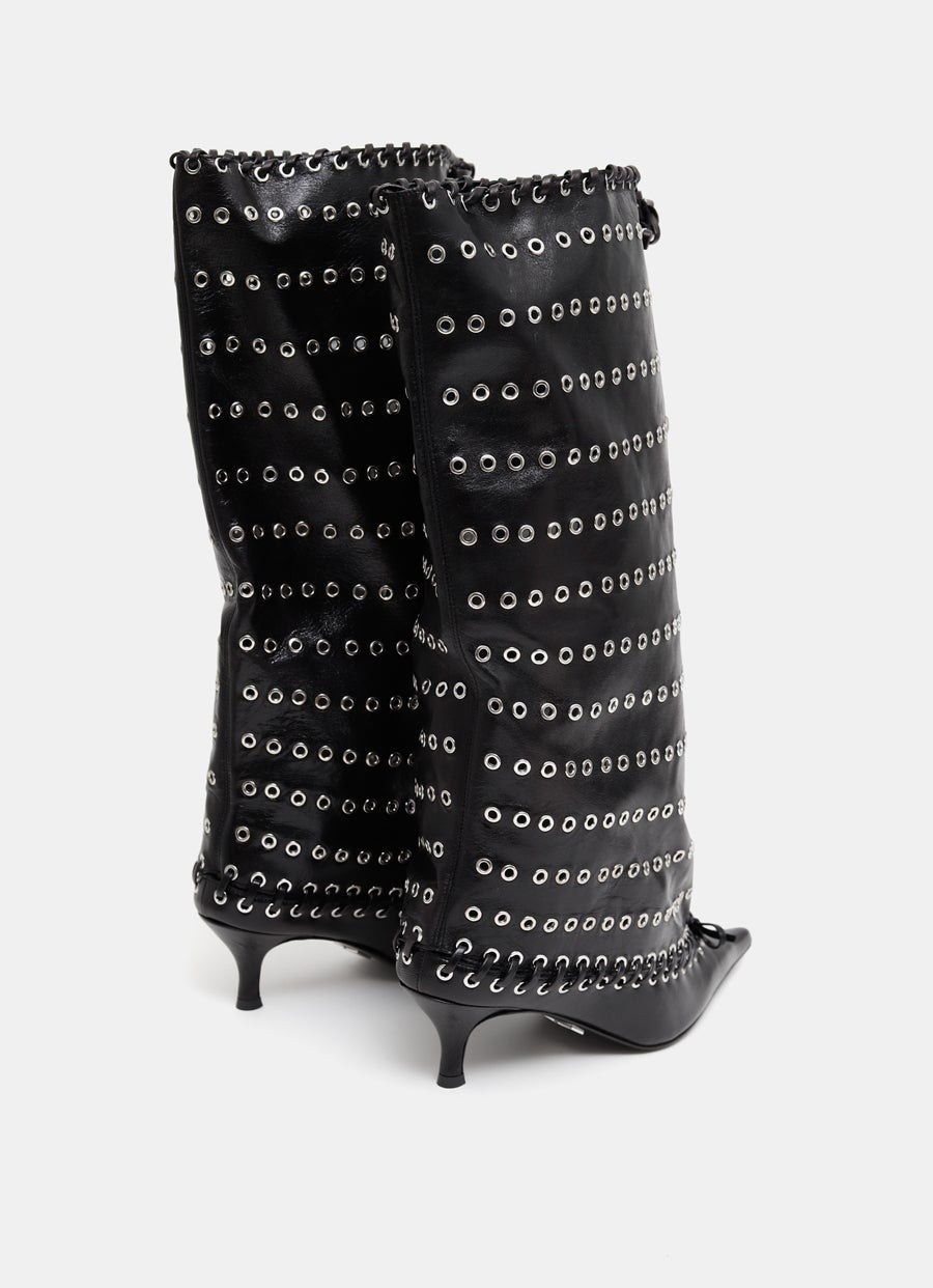 Bota level con ojales de metal