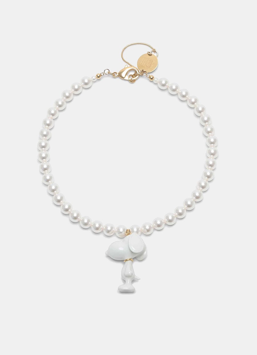 Collar de perlas con colgante Snoopy