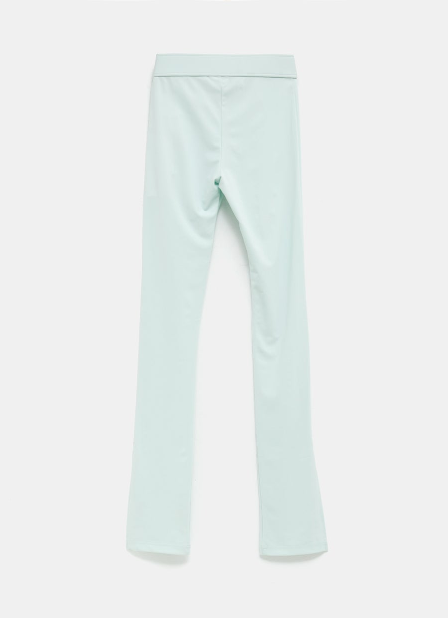 Pantalón ajustado con hebilla