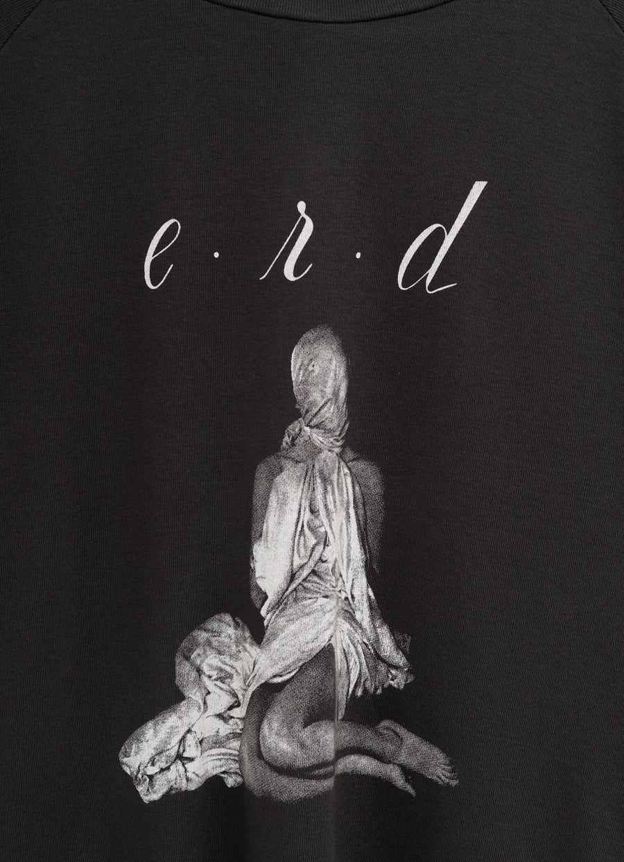 Camiseta Woman in Sheet Raglan