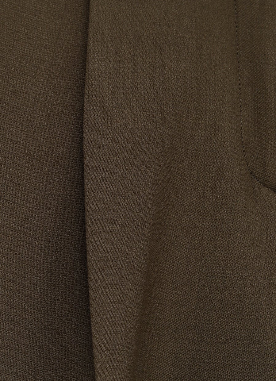 Pantalón de talle alto con pinzas