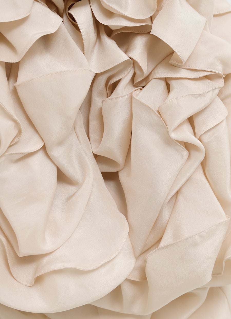 Top halter con volantes