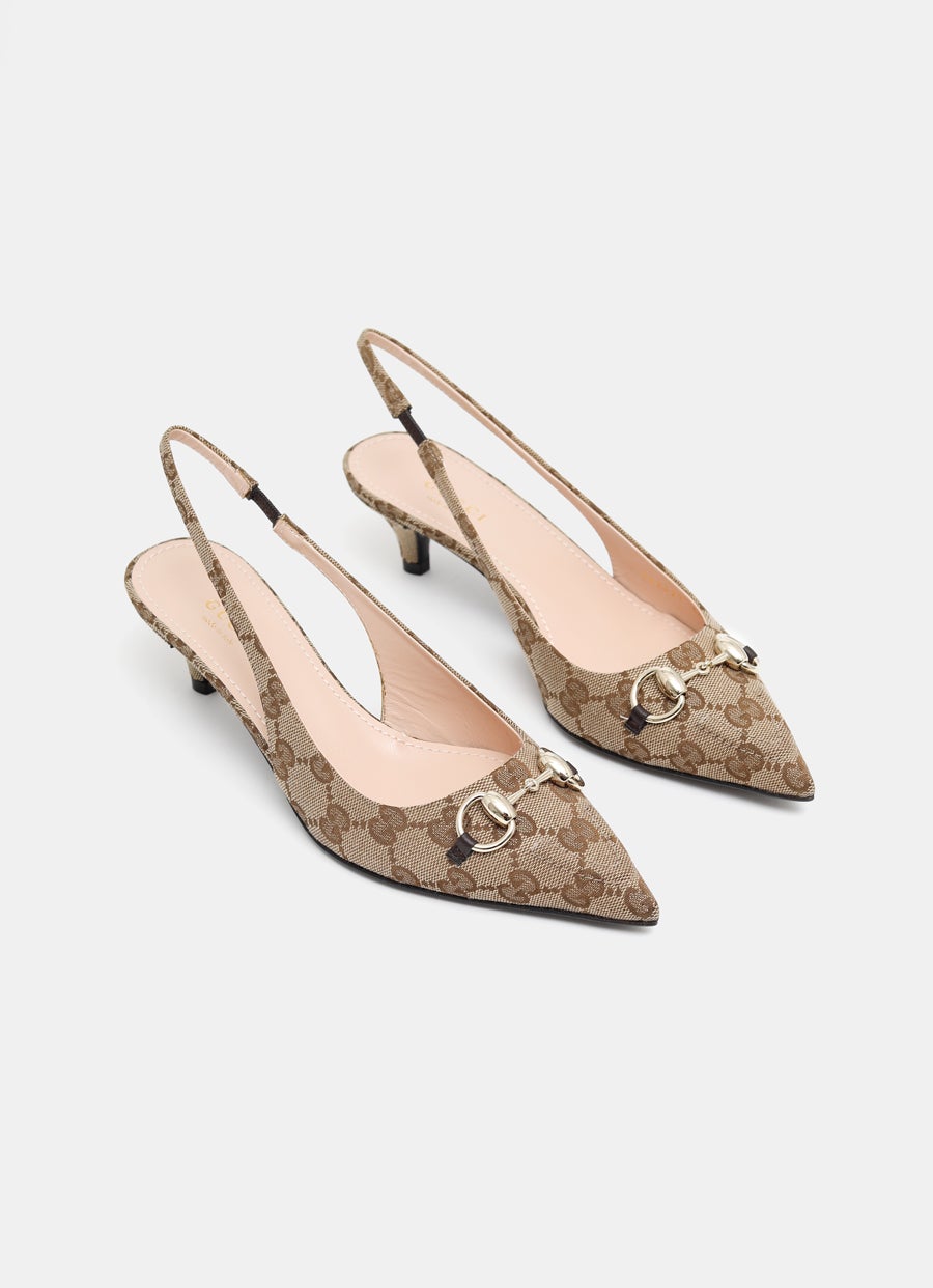 Zapato Horsebit con talón descubierto