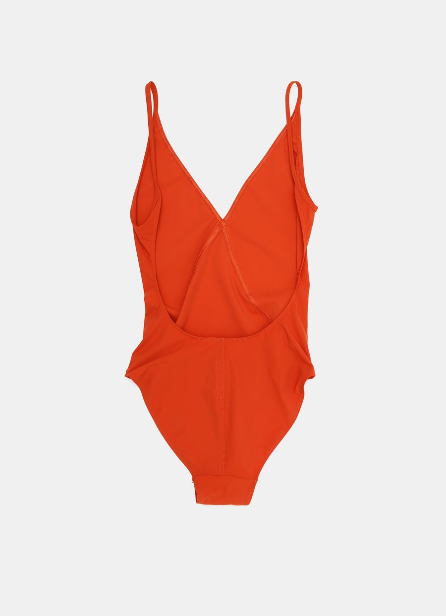 Bañador con escote pronunciado