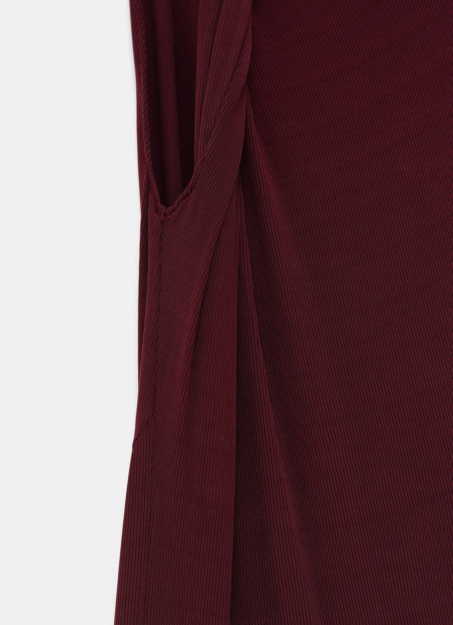 Vestido largo con detalle drapeado